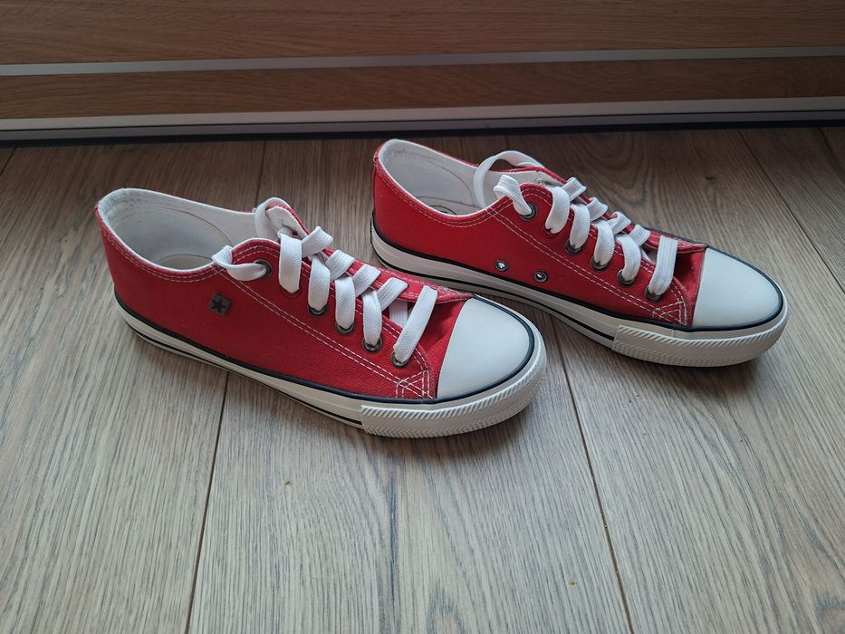 Czerwone trampki Big Star