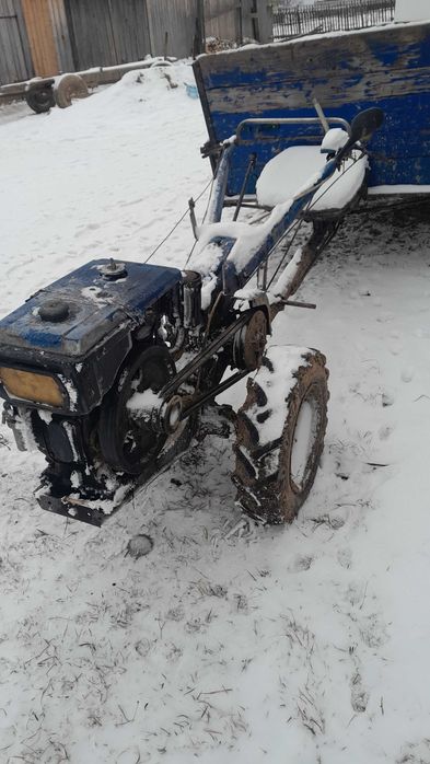 Продам мотоблок зубр 8