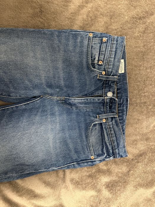 Продам джинси Levis .