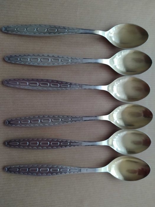 Komplet pozłacanych srebrnych łyżeczek