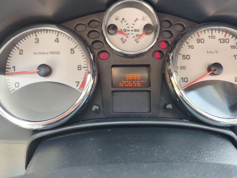 Peugeot 207 1.4 sport 2010 120 000km GPL