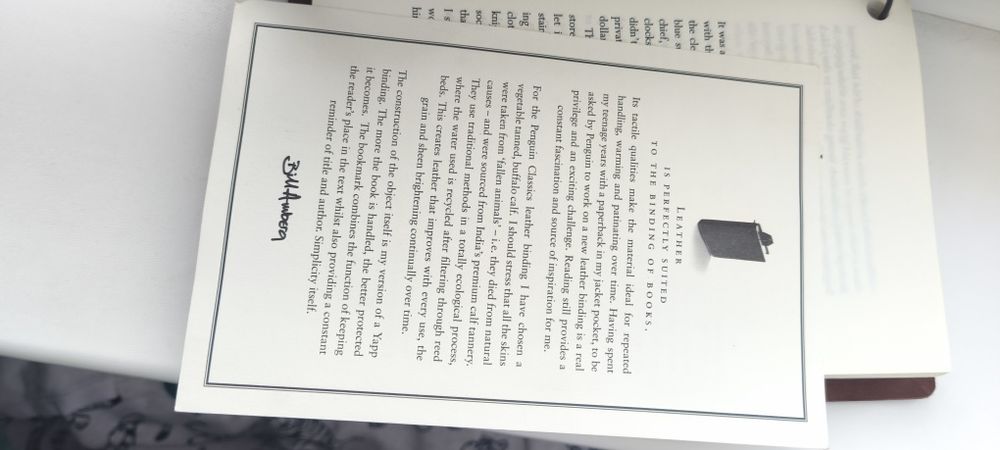 Колекційна книга The Big Sleep (Raymond Chandler) у шкірі від Bill Amb