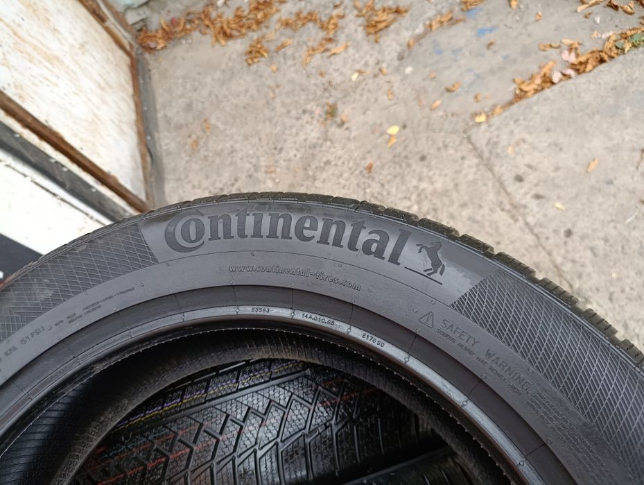 Продам комплект шин 235/55-20 Continental TS850