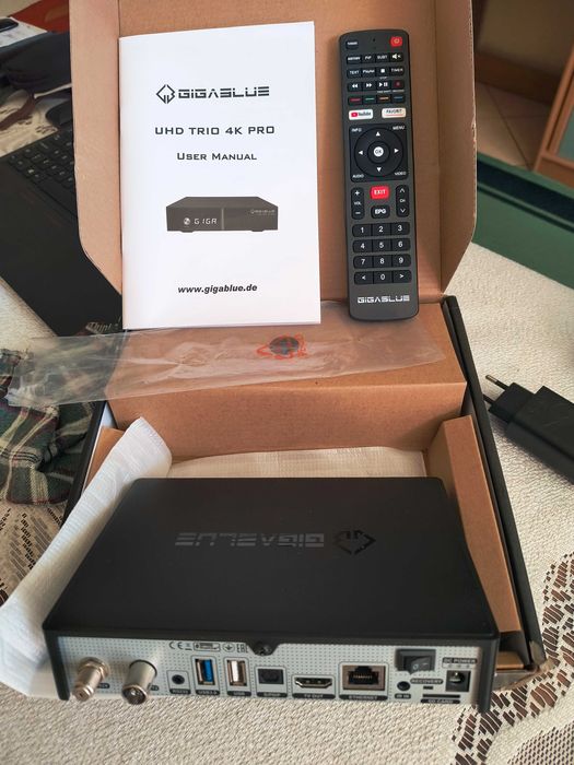 GigaBlue Trio Pro 4K Combo