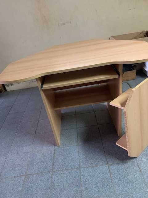 secretária para computador