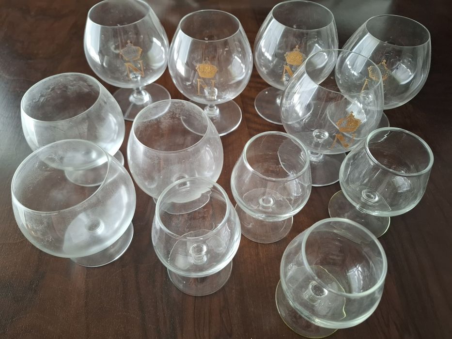 Copos de brandy e conhaque