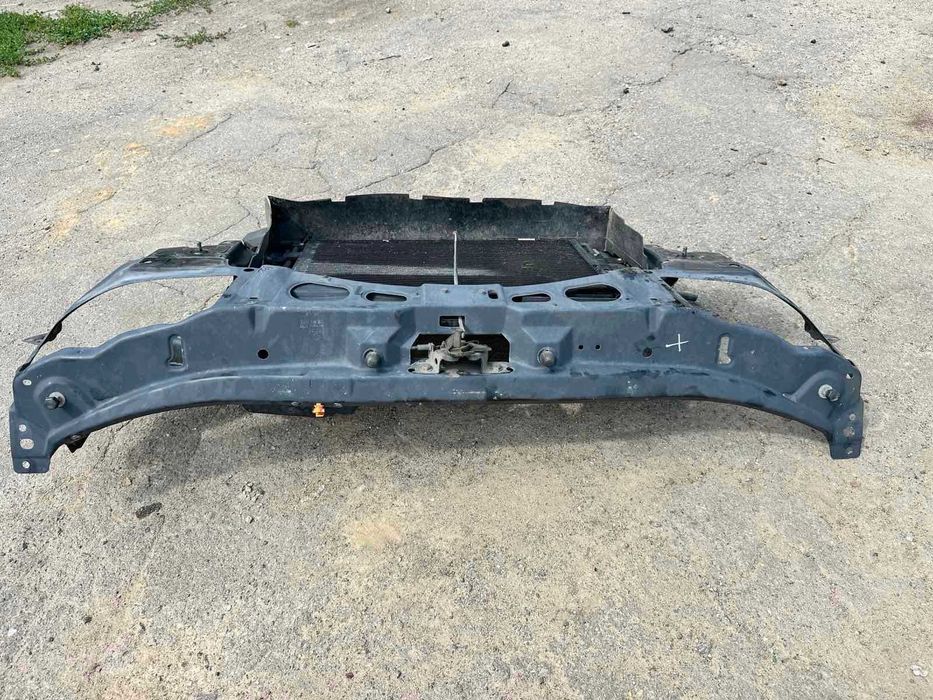 Передня  панель телевізор Шкода Тур Skoda Octavia Tour ціна в  в зборі