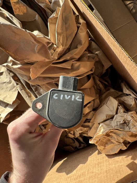 Катушка зажигания Honda Civic и др. Оем номер:099700061