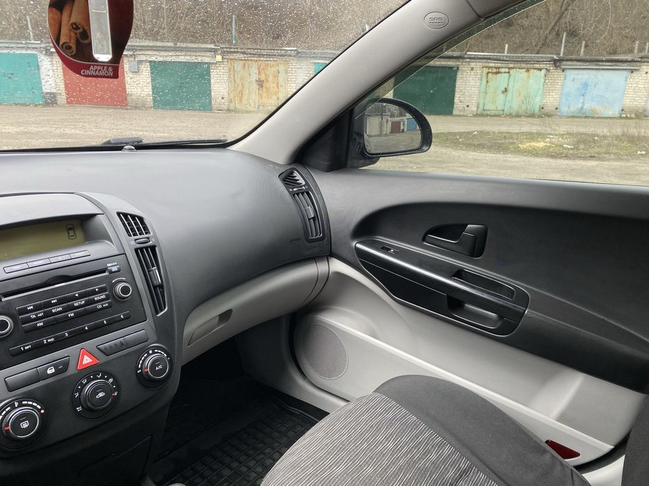 Kia Ceed 1.6 Газ/Бензин