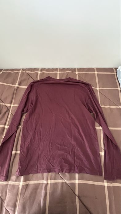 Pack 2 T-shirts Manga Comprida Homem S/M: H&M Gráfica + Primark