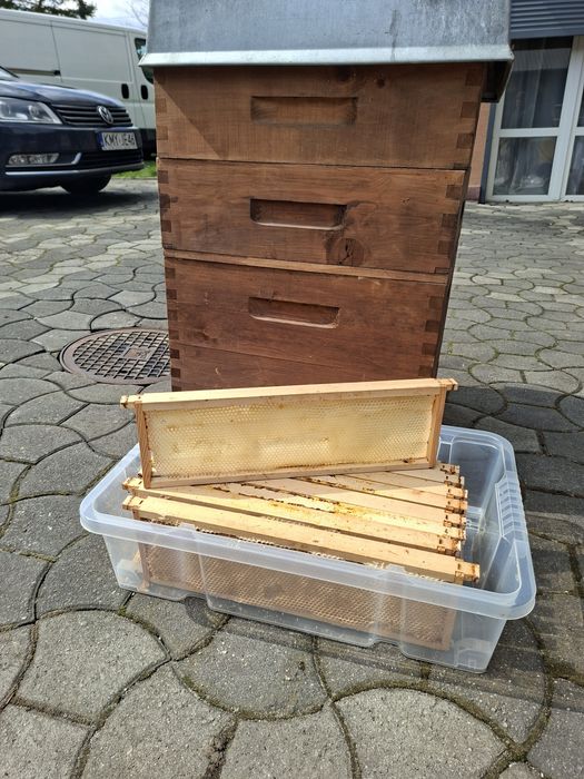 Sprzedam ul pszczeli