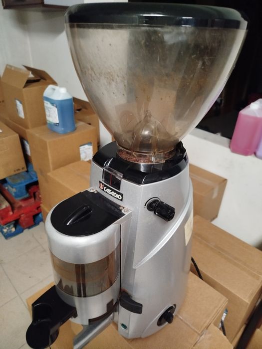 Moinho Café Casadio + Panela Elétrica