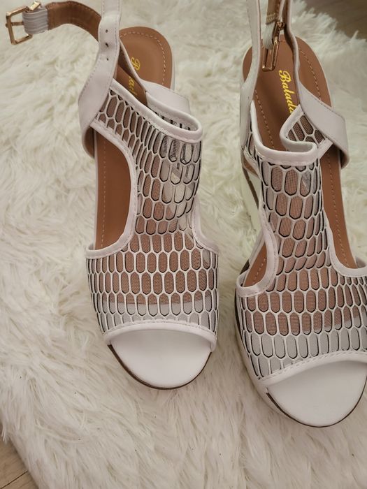 Buty rozmiar 38 damskie