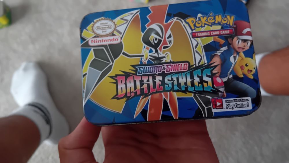 Caixas de pokemón