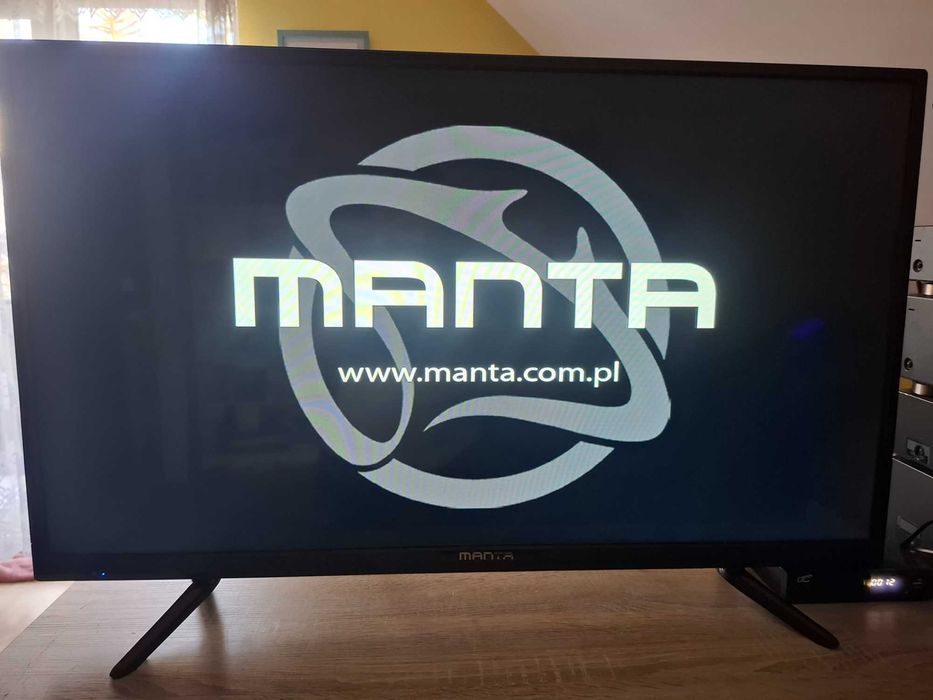 Telewizor Led Tv Manta.