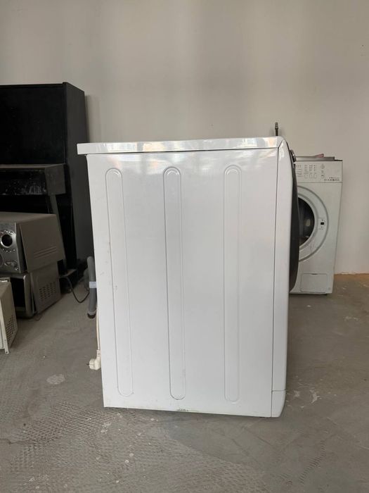 Пральна машина ariston- hotpoint з сушкою