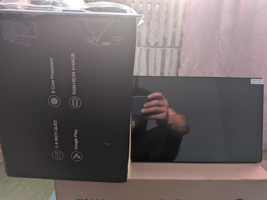 Нова Андроїд магнітола PORMIDO PR-G10A 4/64GB | Екран 11.8" QLED 2K