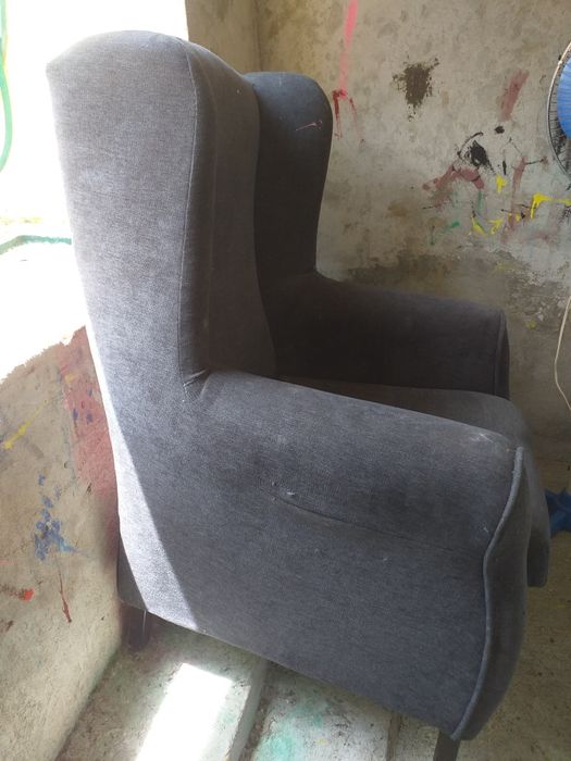 Sofa em tecido ou sala também quatros