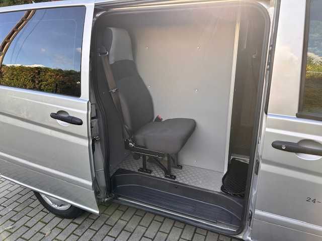 Karawan pogrzebowy. Mercedes Vito 113