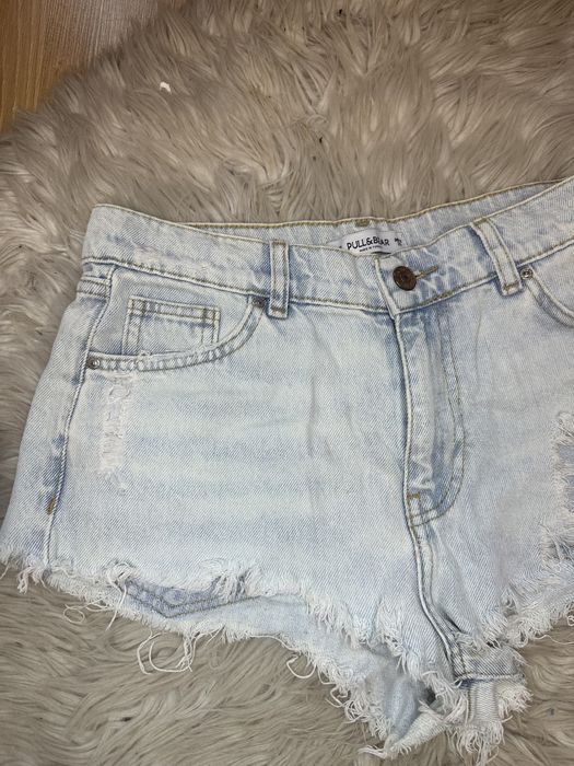 Krótkie jeansowe spodenki Pull&Bear