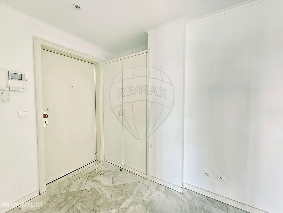 Apartamento T1 para arrendamento