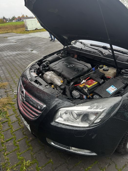 Insignia a cala na czesci 2.0 cdti kod lakieru Z22C