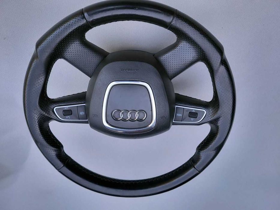 AUDI A6 C6 , A8 D3 kierownica multifunkcyjna  .