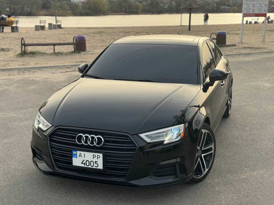 Продам AUDI A3 2019