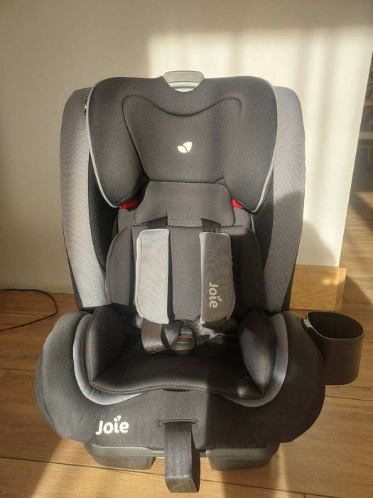 Продам  надійне автокрісло Joie Bold (C1504)