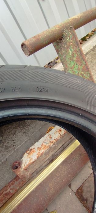 Комплект шин 205/50 R17