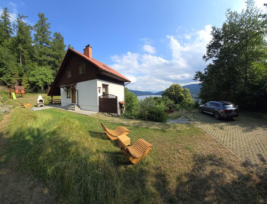 Dom z panoramą. JACUZII  SAUNA  wynajmę dom  na wyłączność.