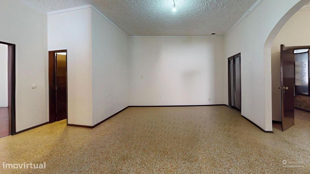 T4 para renovar - Portimão Central
