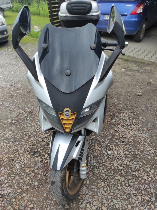 Gilera Nexus 500, 2005r