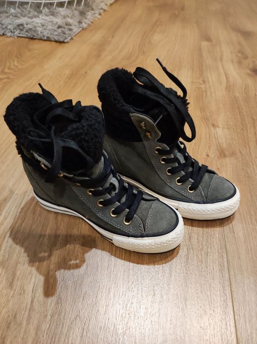 Trampki Converse ocieplane długie rozm 36