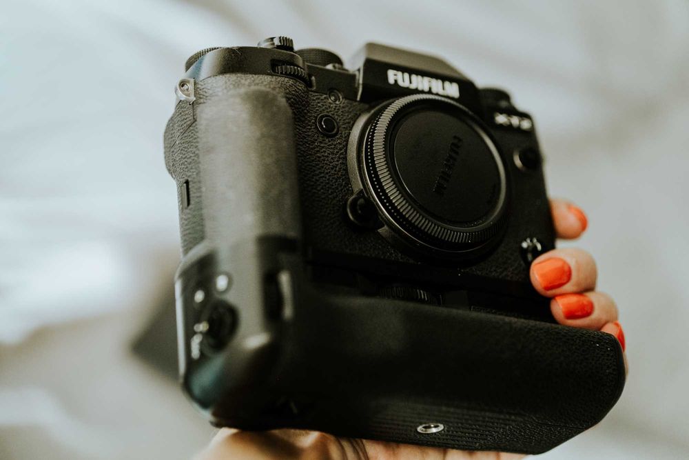Fujifilm XT2 body + grip