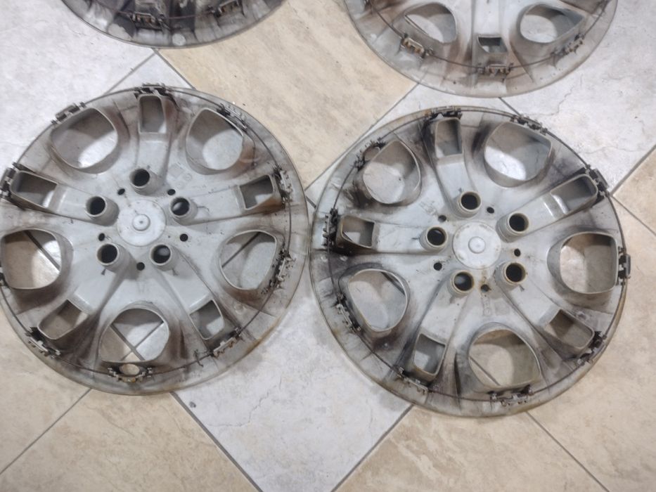 Kołpaki komplet R17 BMW X1 E87 oryginalne wysyłka OLX 17 cali