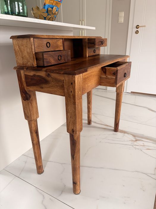 Biurko/toaletka drewniane