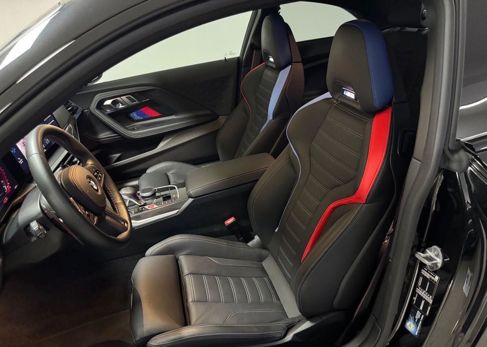 BMW M2 Coupé (G87) Aut. — Full Carbono & M Drivers Package — Configuração Exclusiva