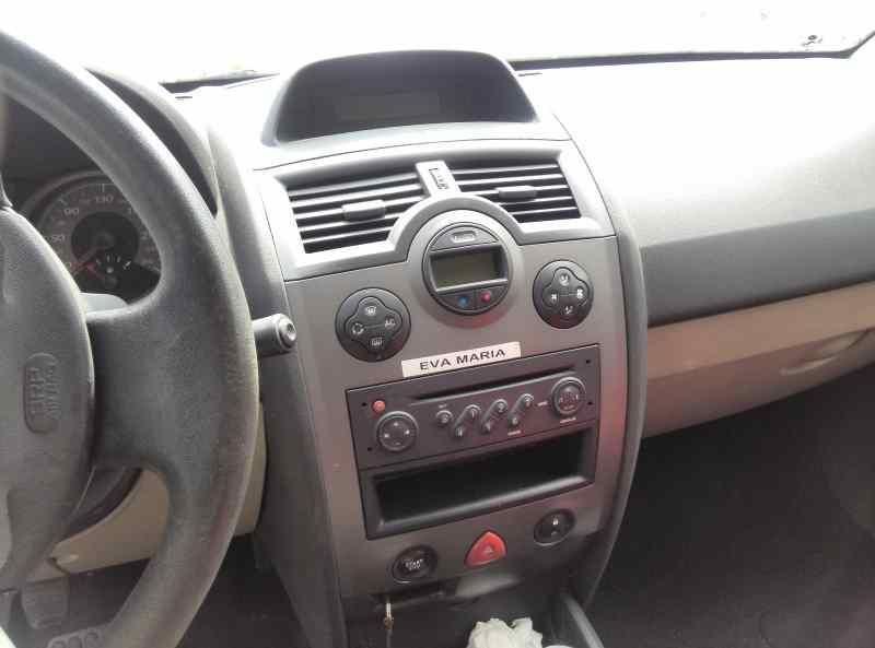 Grelha Da Frente Renault Megane