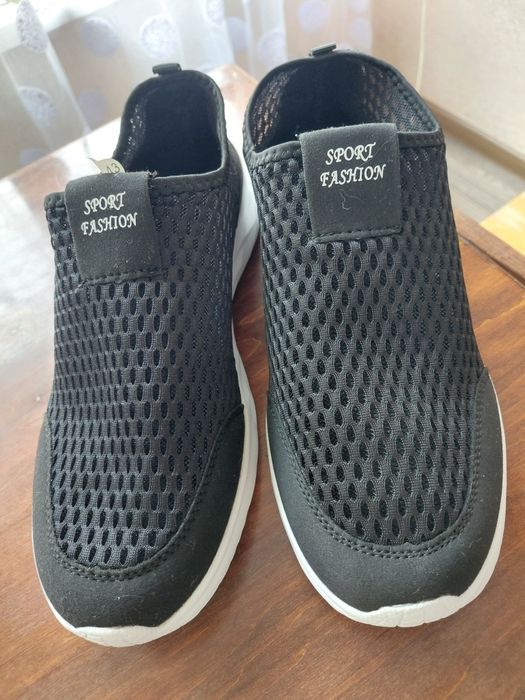 Мокасини літні, сітка, нові