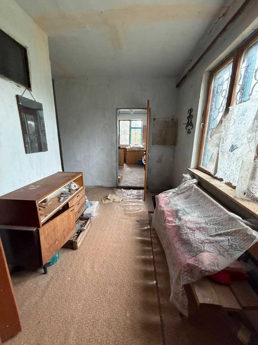 Продаж дачі, збудованої під житло, у селі Сальник