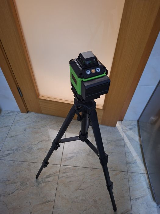 Laser 16 linhas 360 2 baterias+tripé Novo