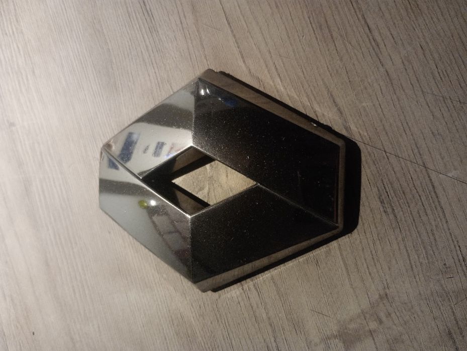 Emblemat Renault Pilne !