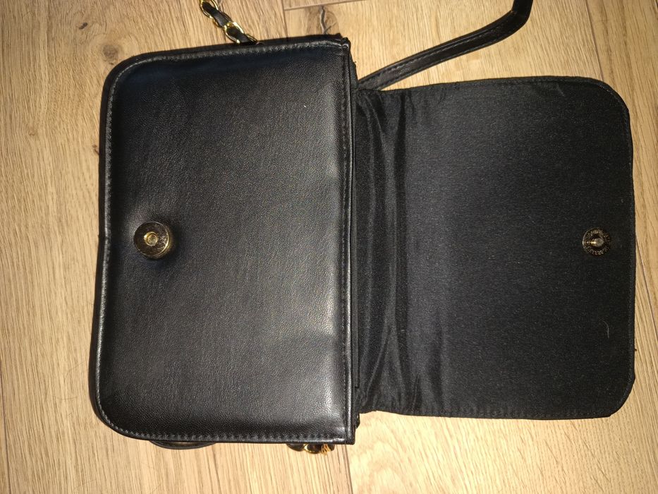 Torebka z długim paskiem