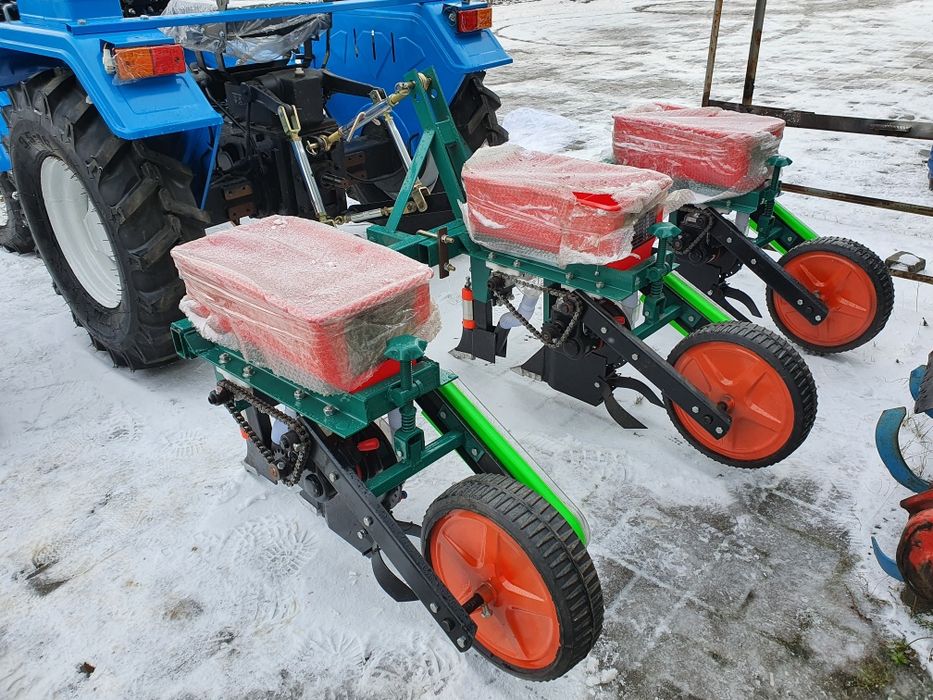 Сіялка 3 ряд. зернова до трактора