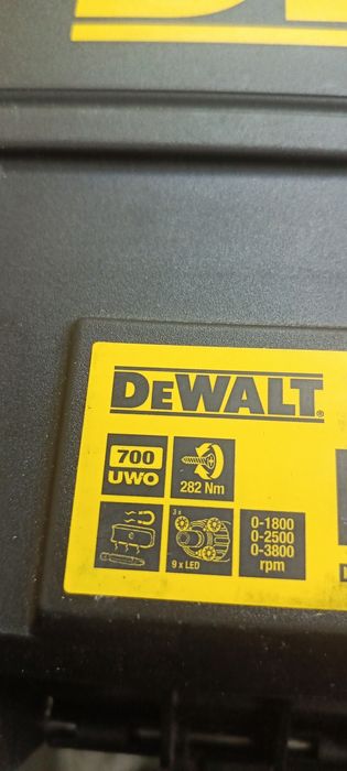 DeWalt dcf860 zakrętarka najmocniejsza 18v