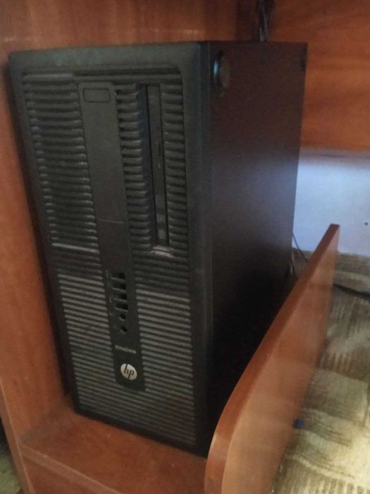 Фирменный компьютер  HP