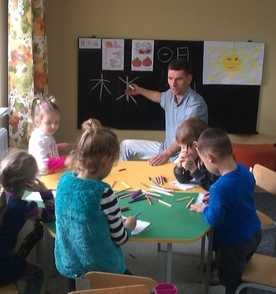 Репетитор китайської мови для дітей. Репетитор китайского. 乌克兰语家教