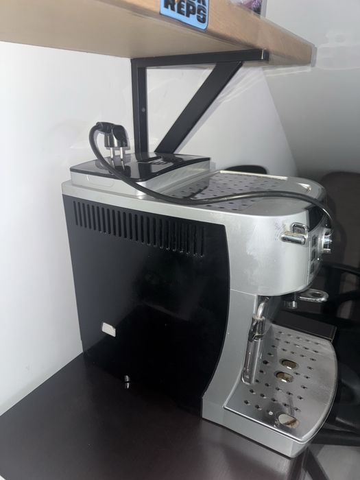 ekspres delonghi magnifica