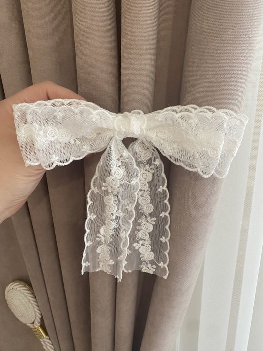 Бант для волосся